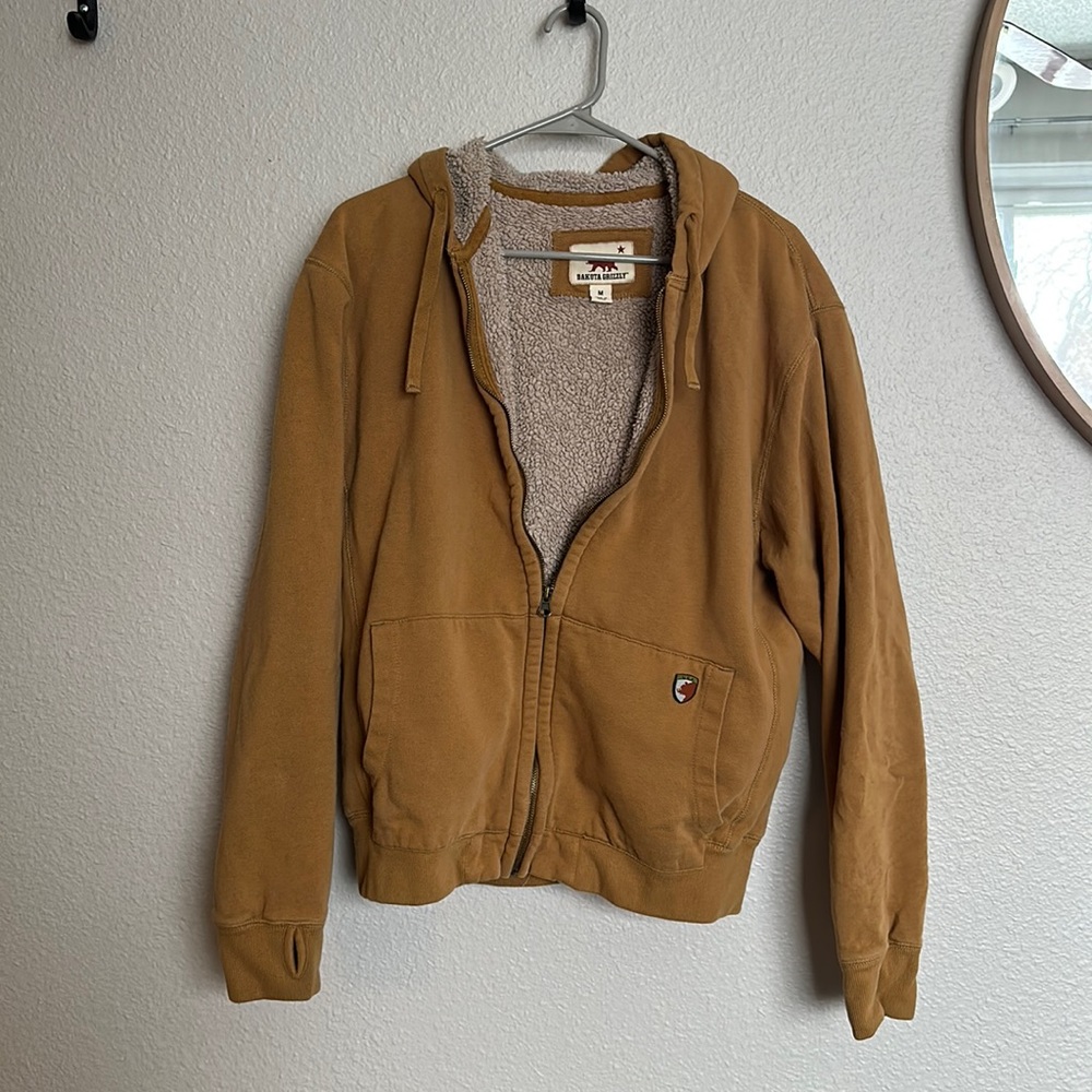 Dakota grizzly hoodie